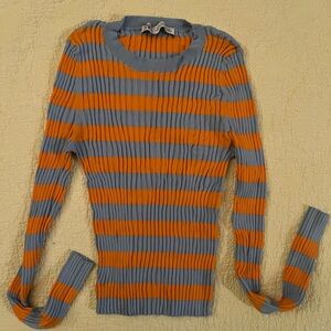 Zara striped top
Form fitting and perfect for layering